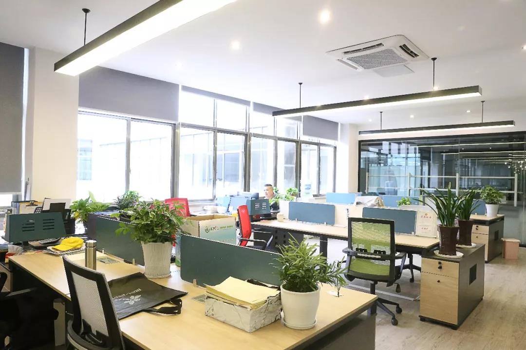 瀏陽(yáng)市農(nóng)村集體聚餐安全培訓(xùn)班在我公司正式開(kāi)班 瀏陽(yáng)市農(nóng)村集體聚餐安全培訓(xùn)班在我公司正式開(kāi)班